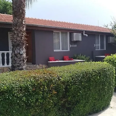 Altinkum Bungalow Otel 3*