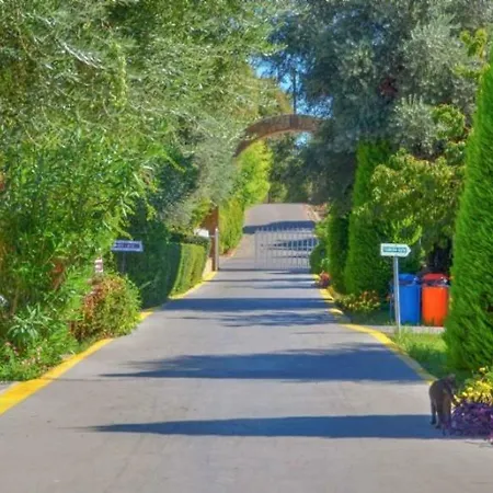 فندق Altinkum Bungalow سيدي
